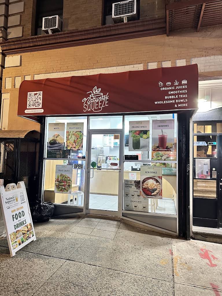 Natural Squeeze storefront on Longwood Avenue in the Bronx